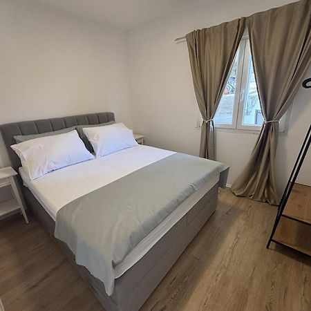 Indy'S Beach Apartments Dubrovnik Eksteriør bilde